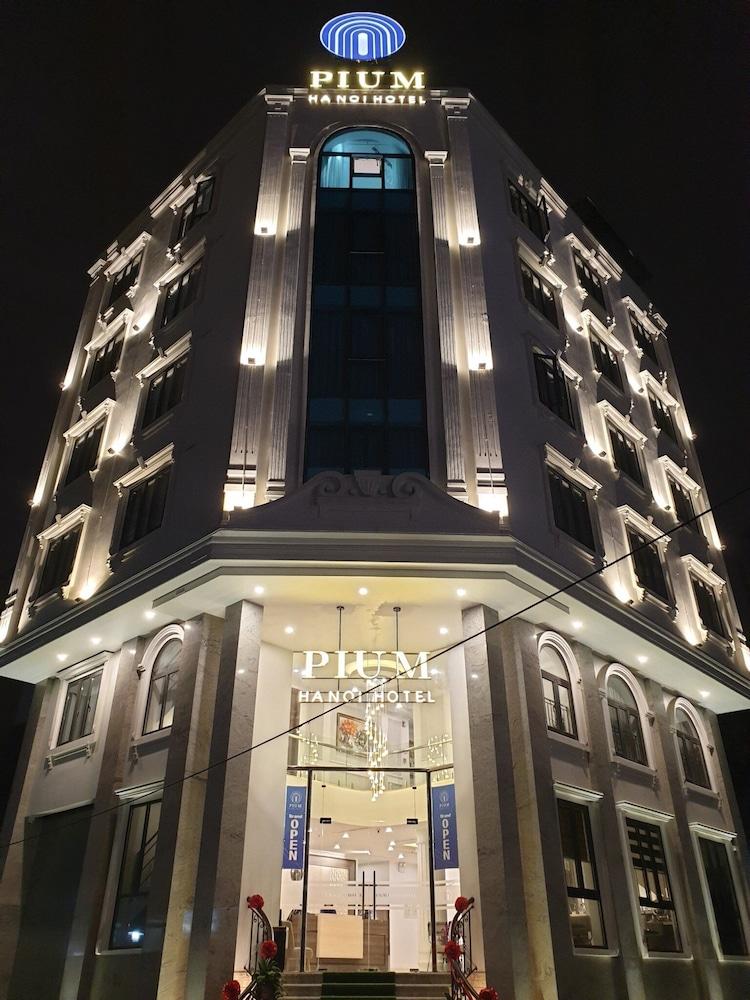 Pium Hotel Hanoi Buitenkant foto